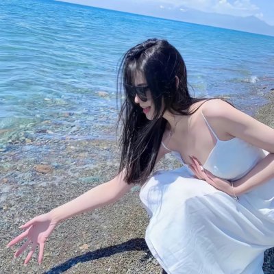 朱丽娅 海报